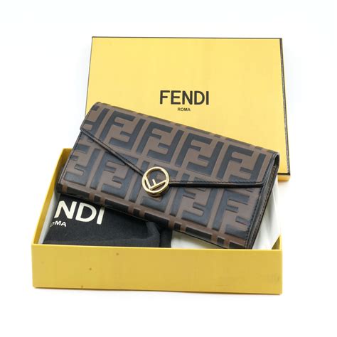 fendi plånbok